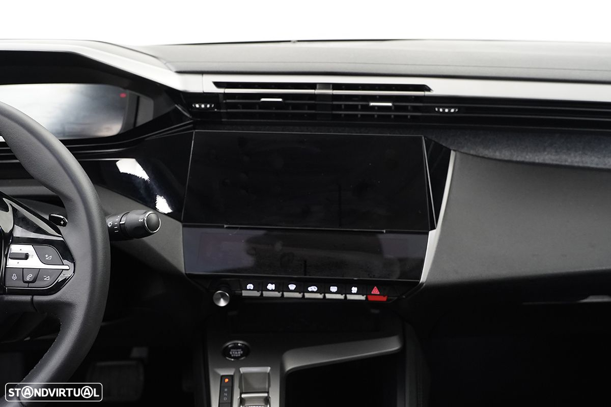 Peugeot 408 1.2 PureTech Allure EAT8 - 9