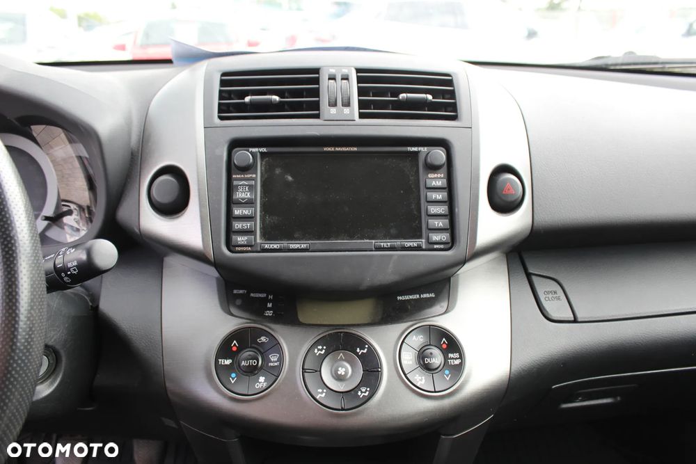Toyota RAV4 2.0 VVT-i Luna 4x2 - 25