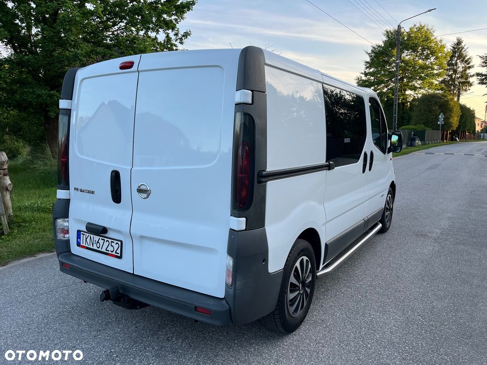 Renault TRAFIC - 11
