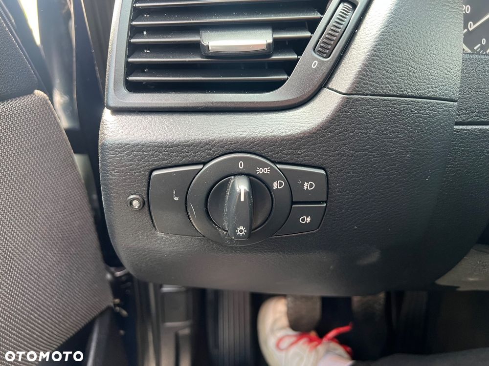 BMW X1 - 23