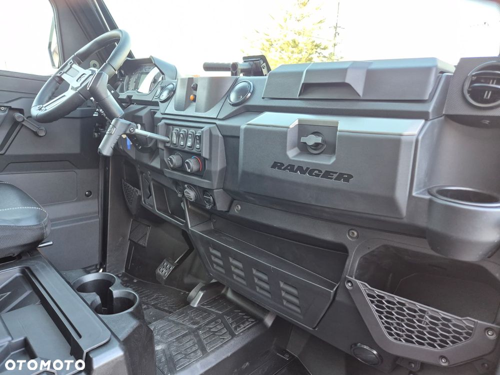 Polaris Ranger XP - 24