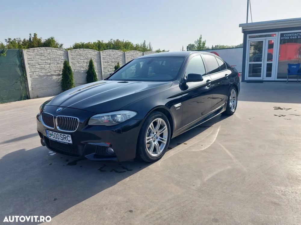 BMW Seria 5 530d xDrive AT - 7