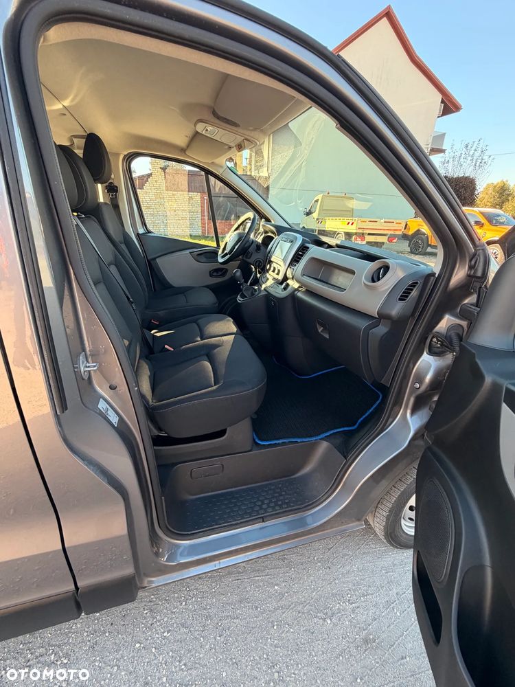 Renault Trafic - 14