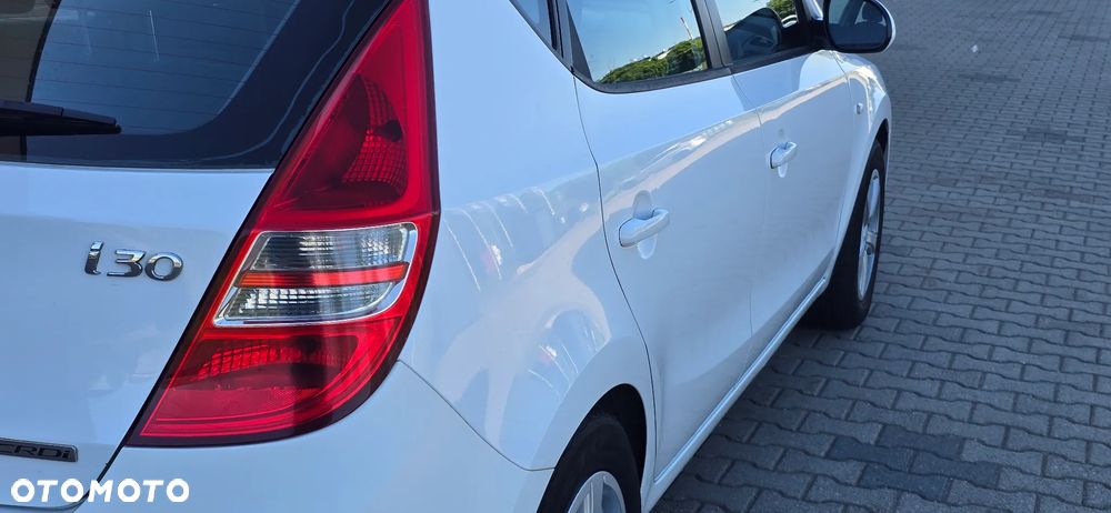Hyundai i30 1.6 CRDi Comfort - 16