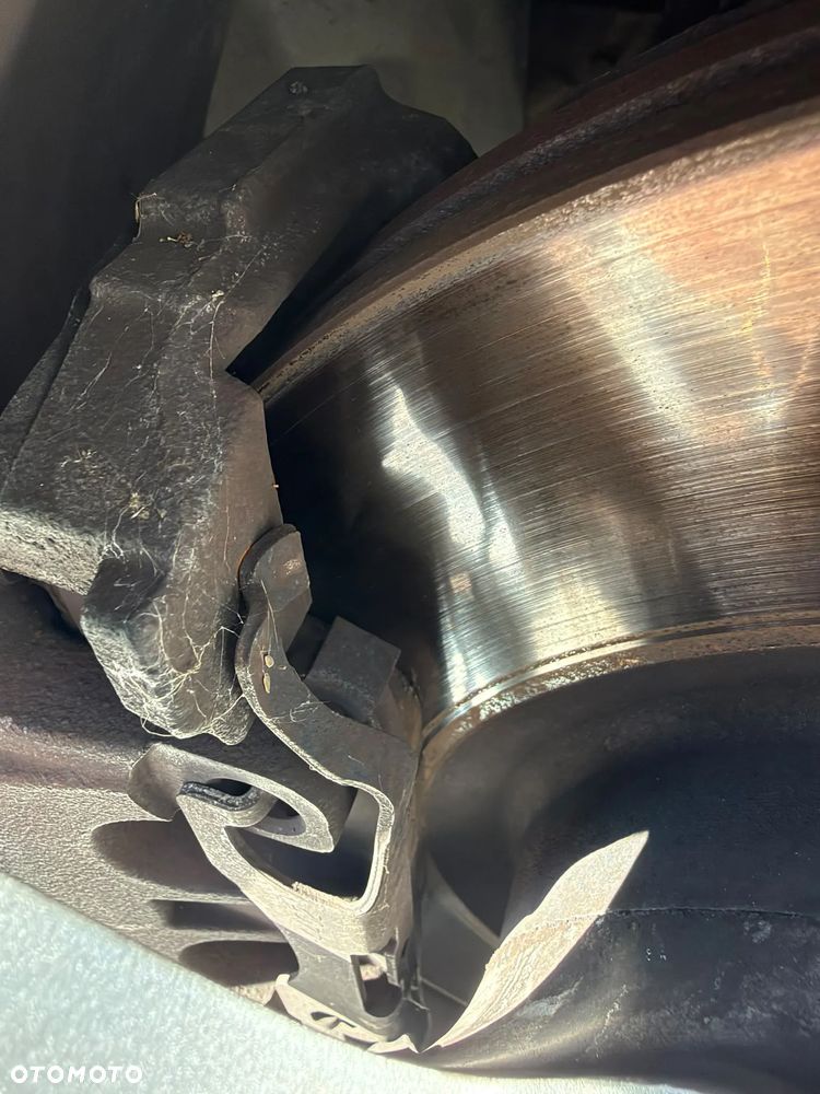 Ford S-Max - 31