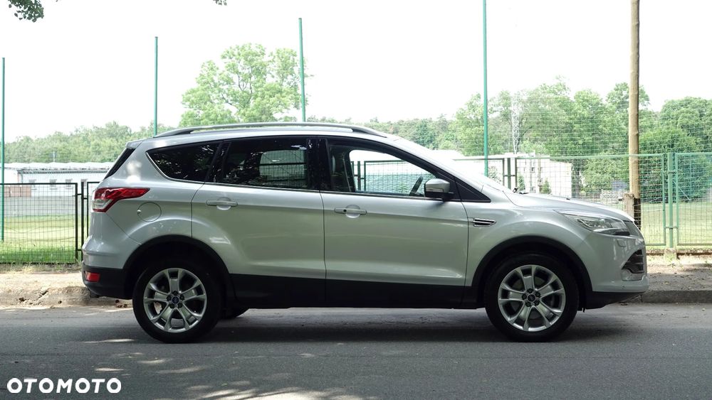 Ford Kuga 2.0 TDCi 4x4 Titanium - 35