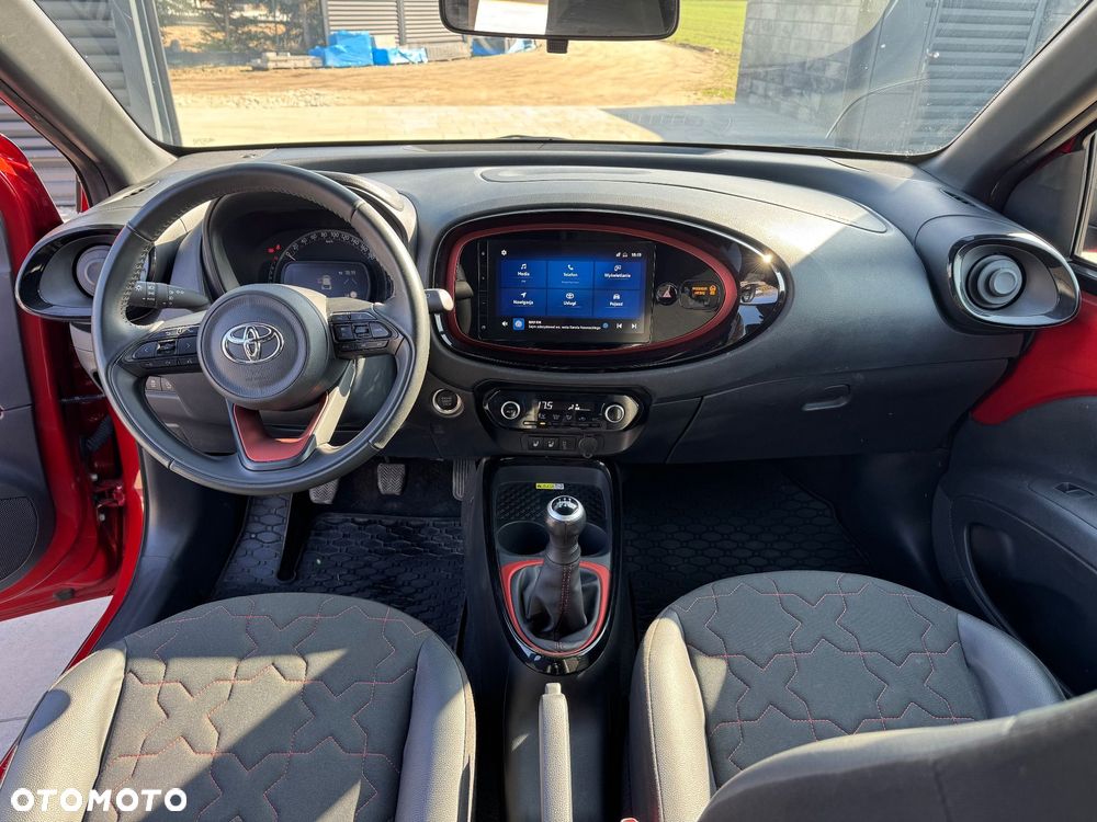 Toyota Aygo X 1.0 VVT-i Executive - 8