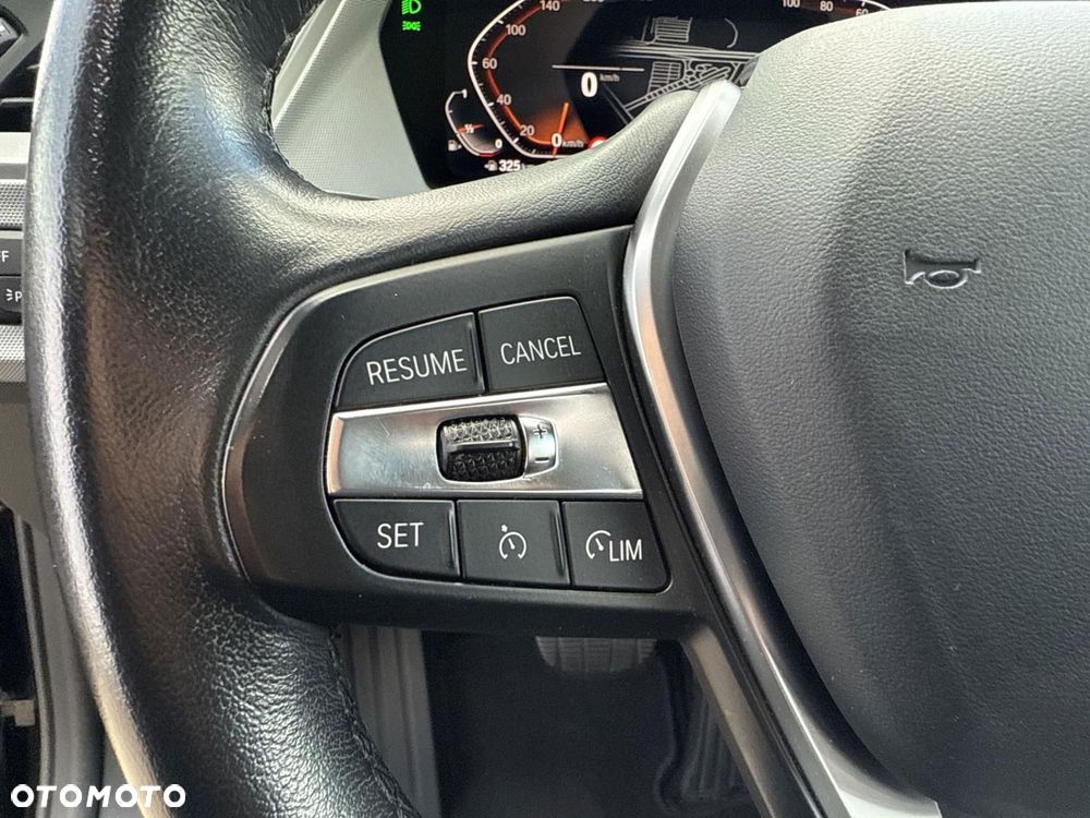 BMW Seria 2 218i Advantage - 24