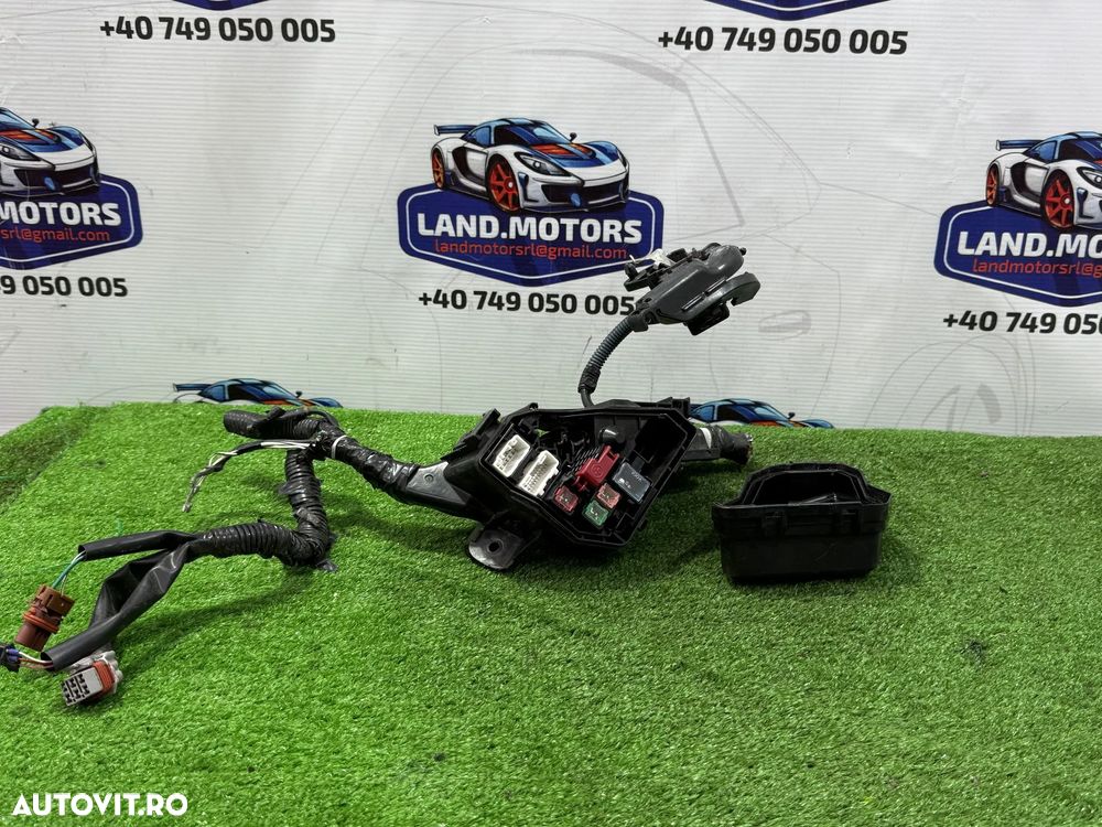 CUTIE PANOU SIGURANTE MODUL RELEU TOYOTA YARIS 1.5 B HYBRID 2017 COD OEM 8266252791 82662-52791 2017-2020 - 1