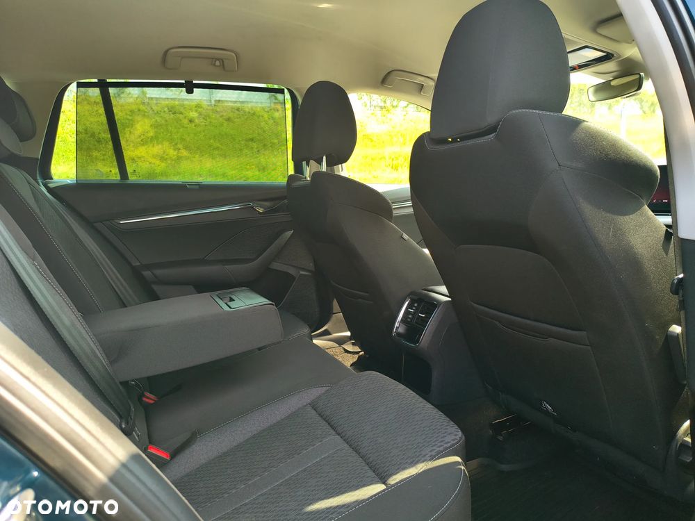 Skoda Octavia 1.5 TSI ACT Style - 29