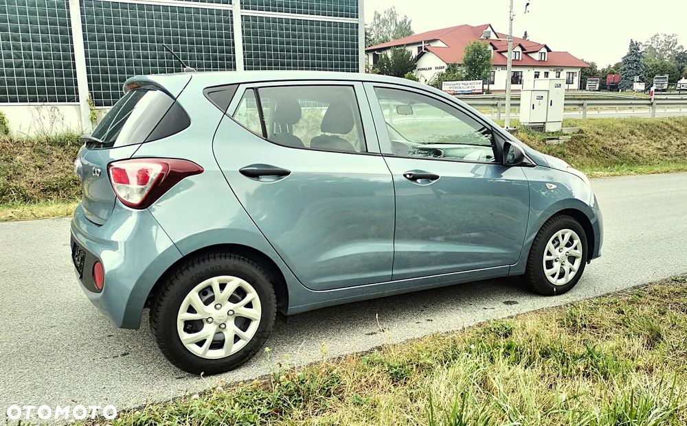 Hyundai i10 - 11