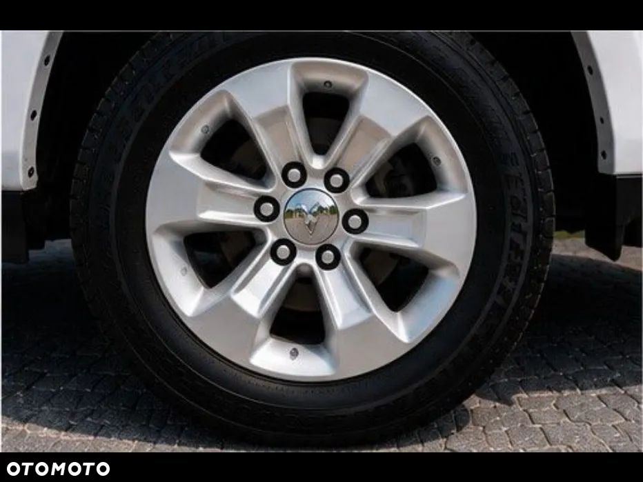 RAM 1500 5.7 Crew Cab Laramie - 12
