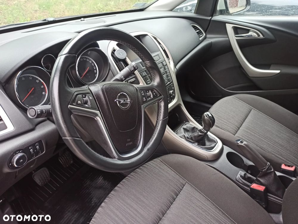Opel Astra 1.6 - 12