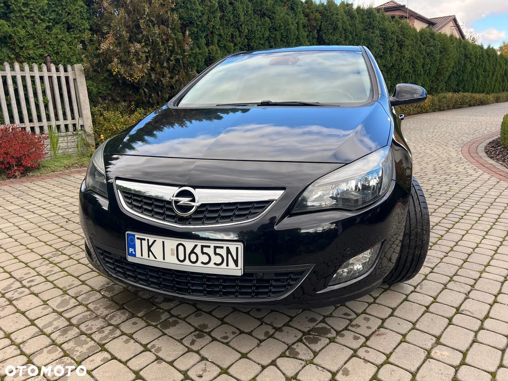 Opel Astra 1.6 Turbo Sport - 2