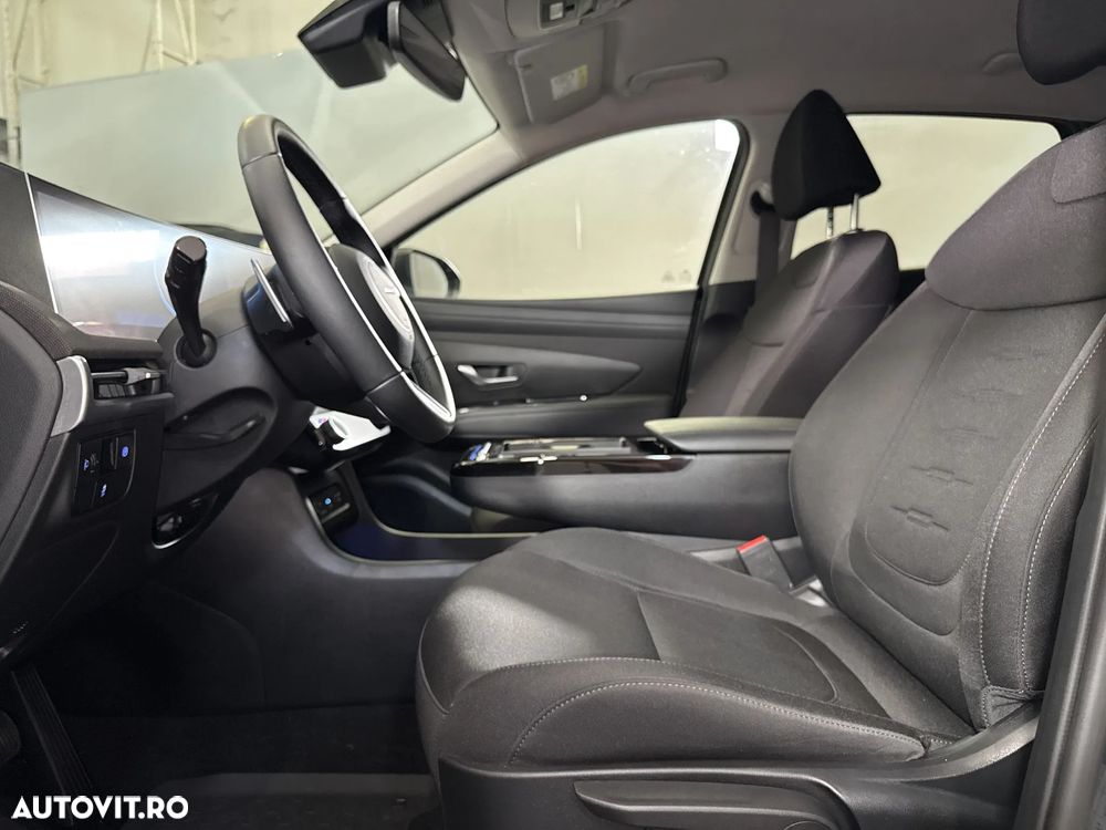 Hyundai Tucson - 25