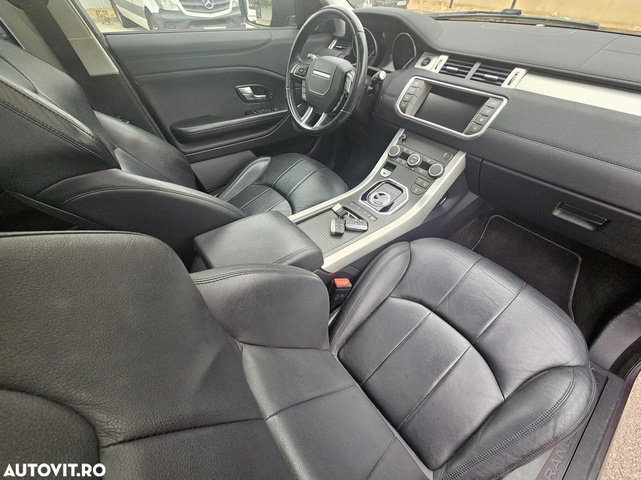 Land Rover Range Rover Evoque 2.0 D180 HSE - 12