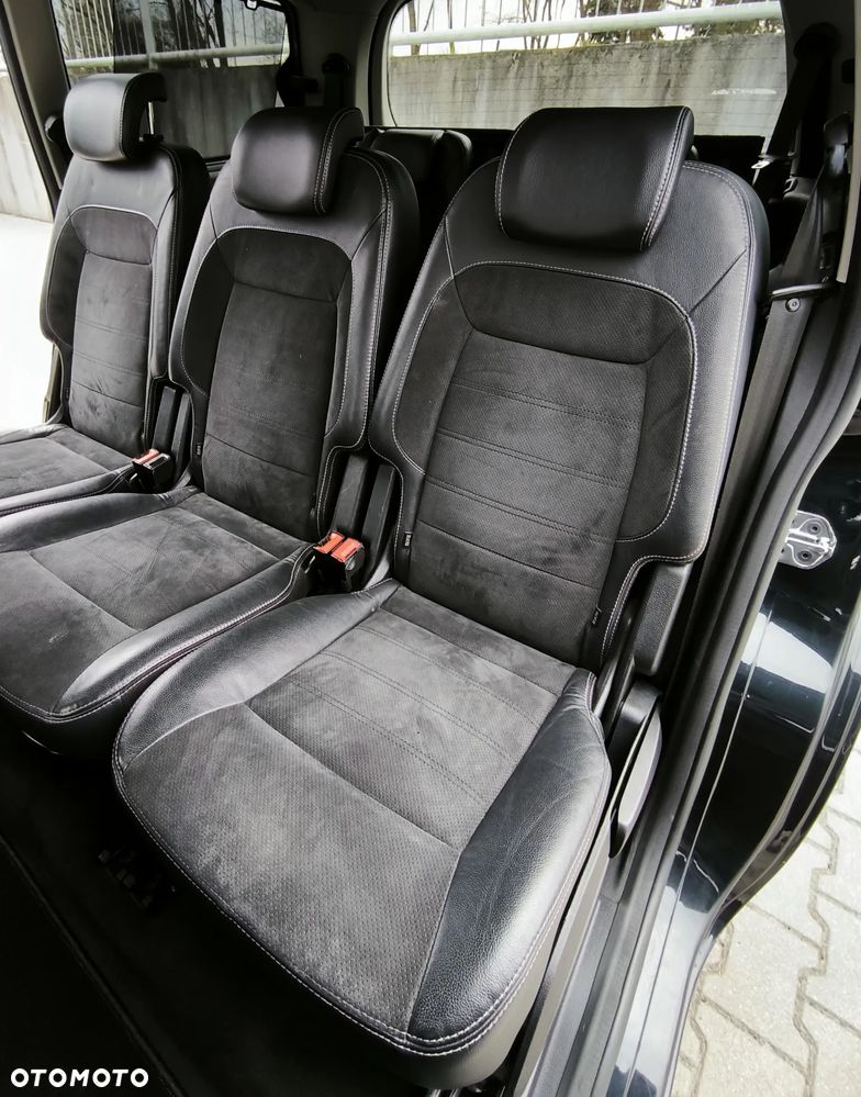 Ford Galaxy 2.0 TDCi Titanium - 12