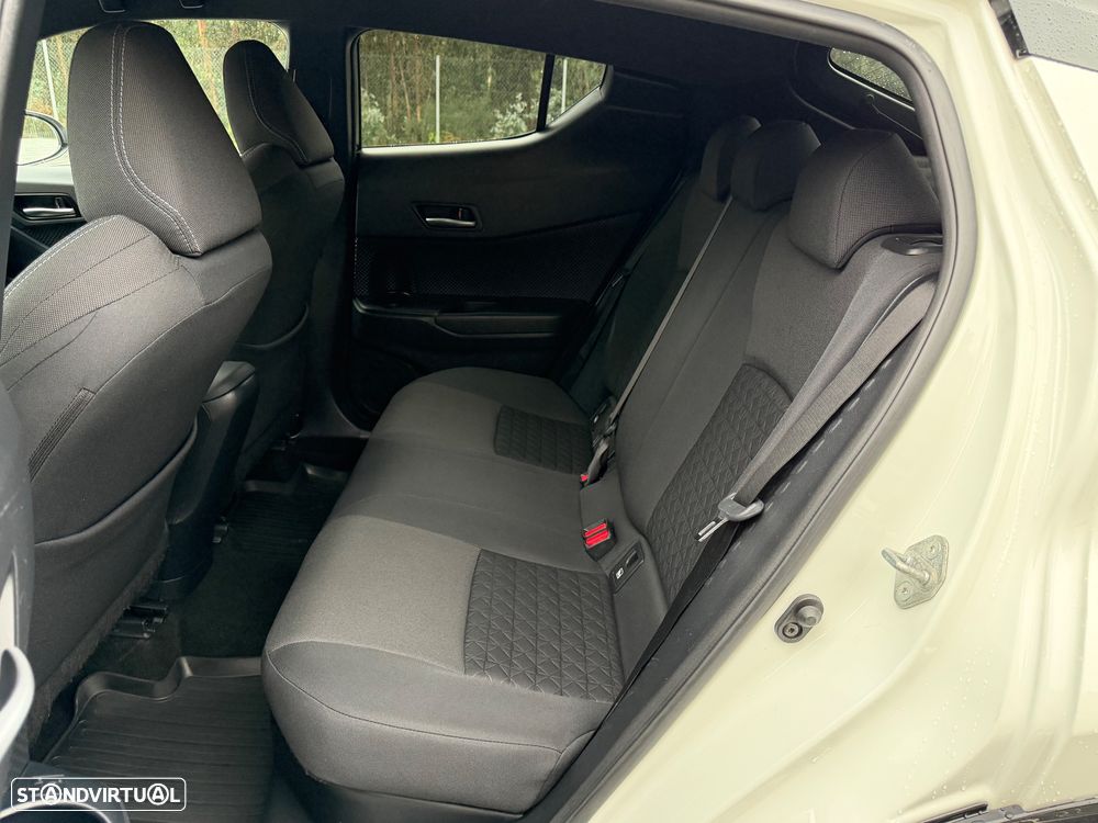 Toyota C-HR 1.8 Hybrid Square Collection - 8