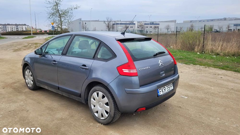 Citroën C4 1.6 VTi Attraction - 4
