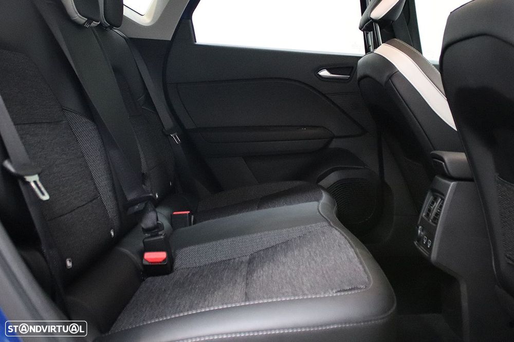 Renault Captur 1.0 TCe Techno Bi-Fuel - 23