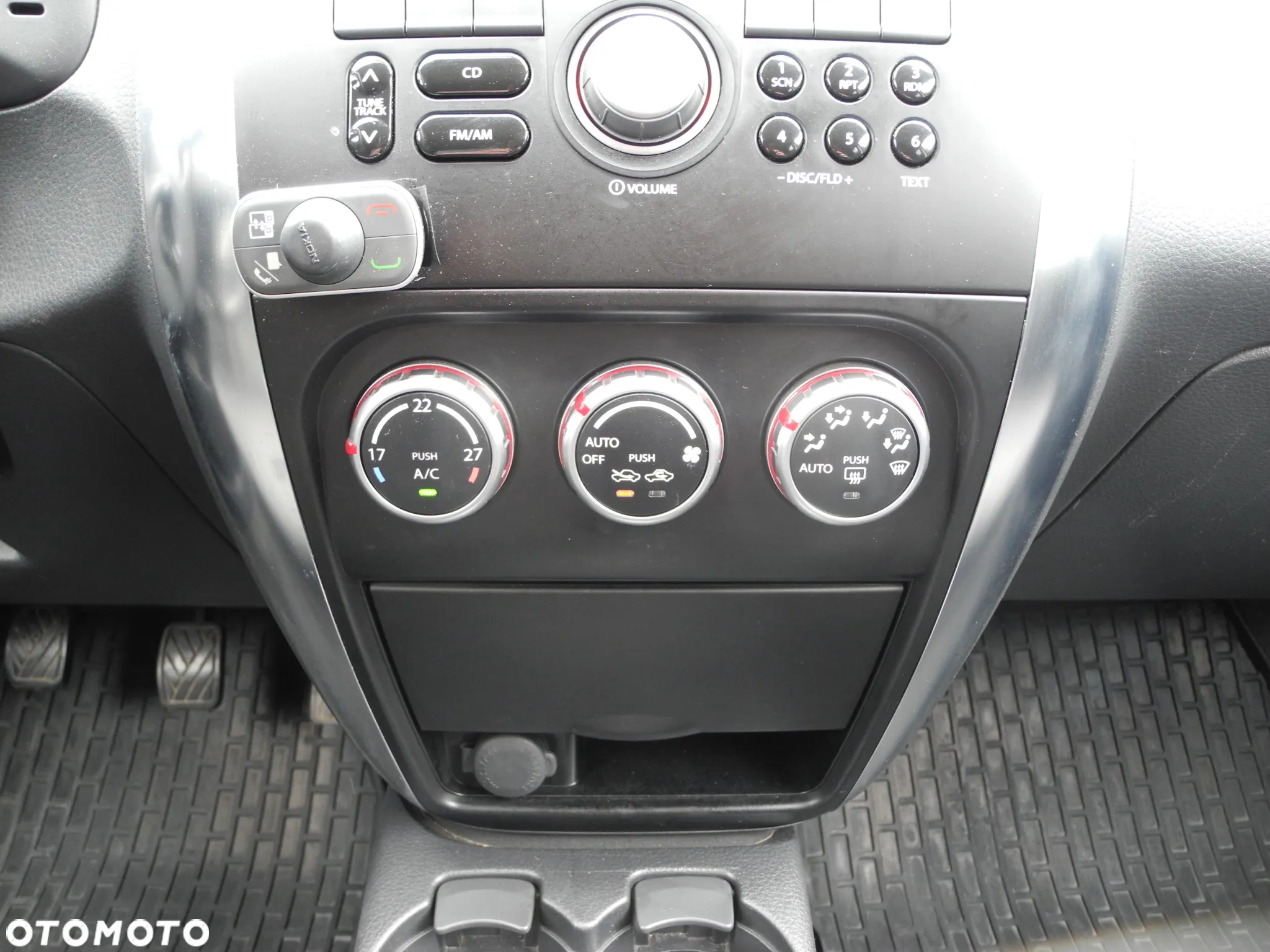 Suzuki SX4 - 10