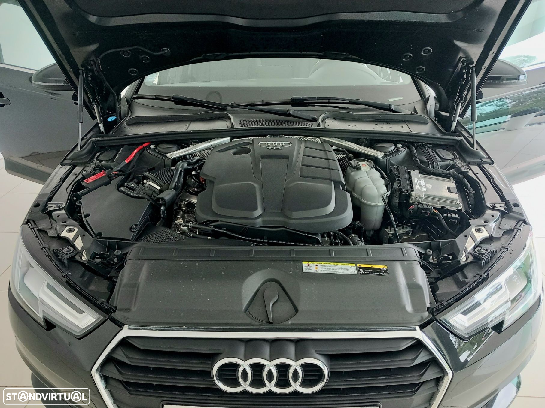 Audi A4 Avant 35 TDI Design S tronic - 54