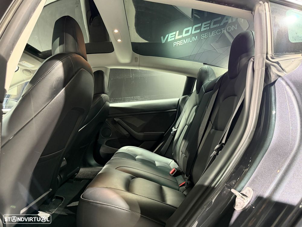Tesla Model 3 Long-Range Dual Motor AWD - 47