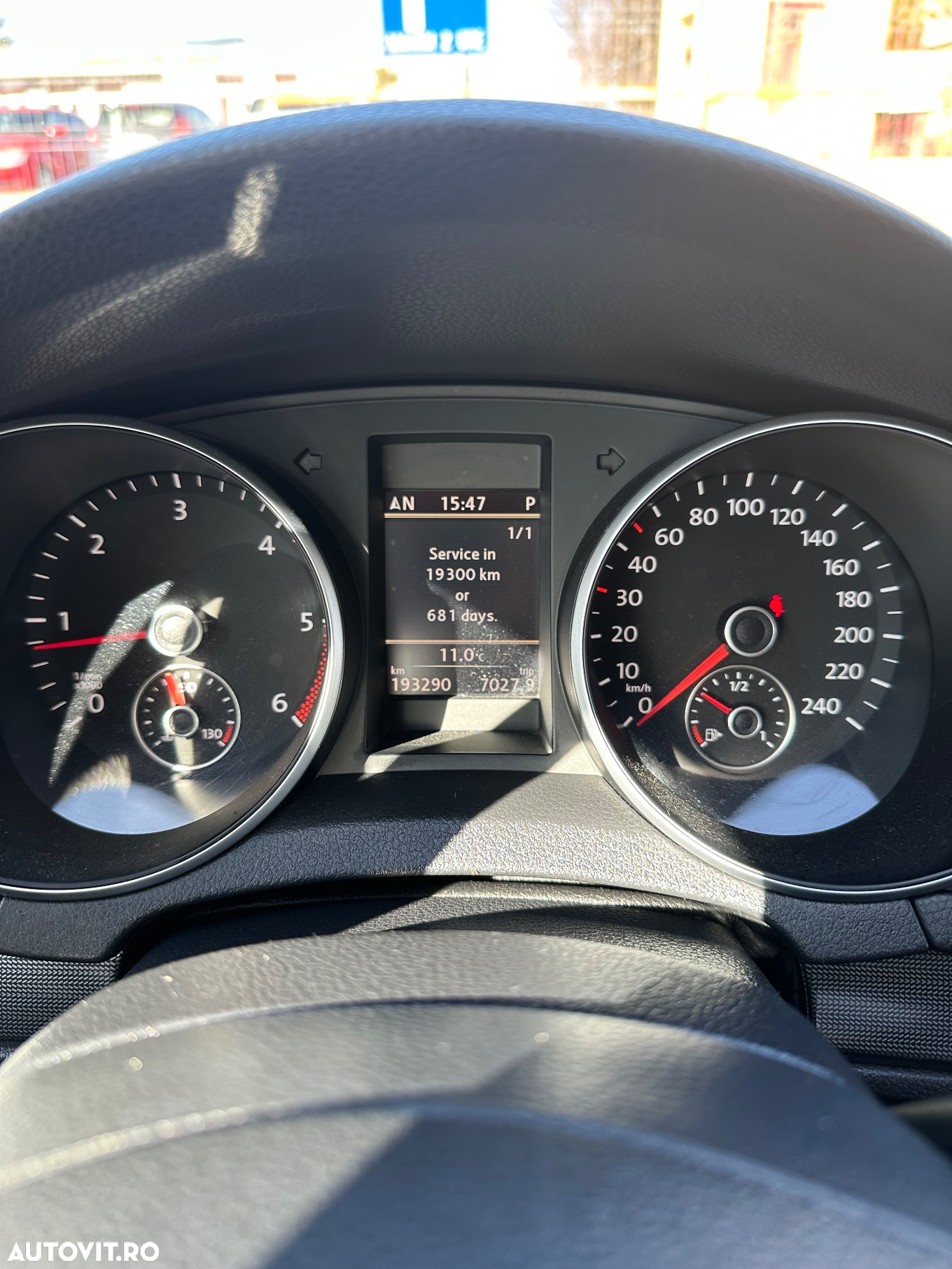 Volkswagen Golf 1.6 TDI BlueMotion Technology DPF Comfortline DSG - 11
