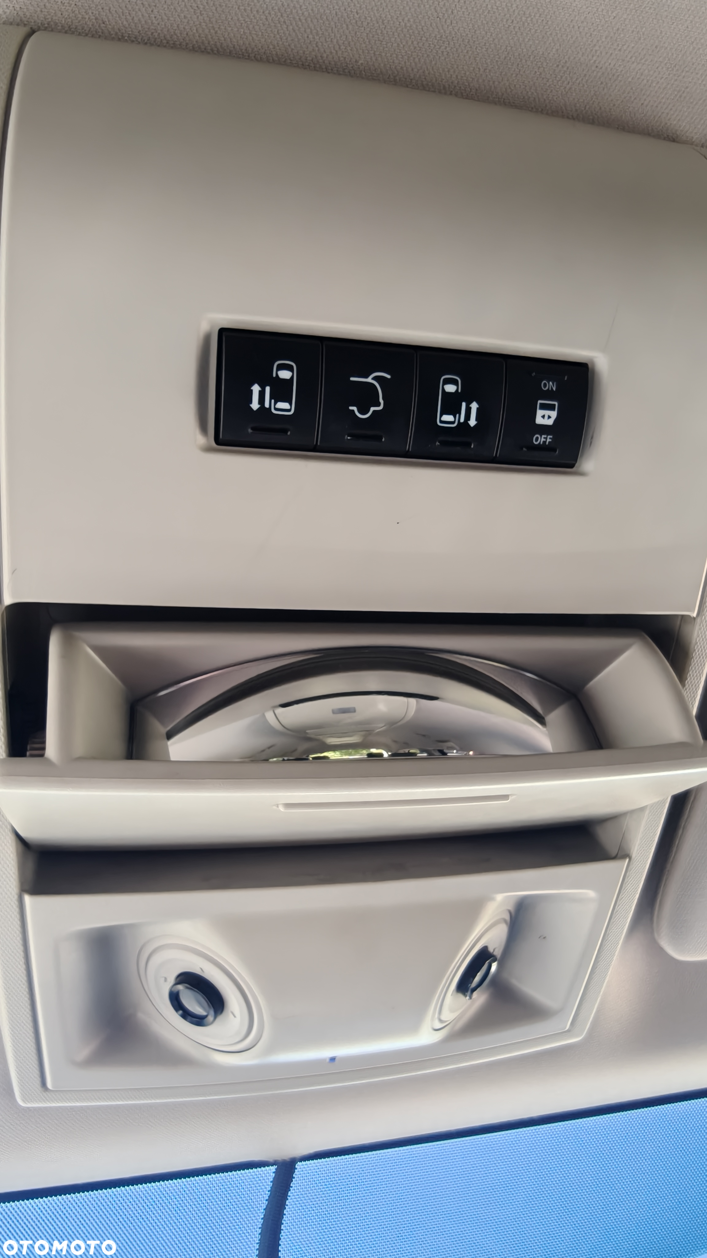 Chrysler Town & Country 3.6 Touring - 31