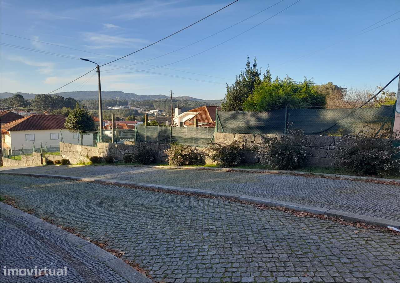 Terreno  Venda em Freamunde,Paços de Ferreira - Grande imagem: 2/8