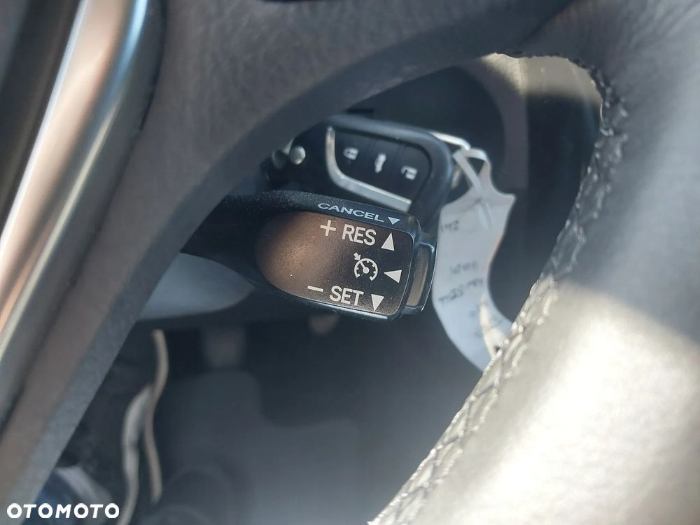 Toyota Auris 1.33 VVT-i Premium - 15