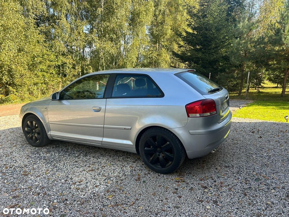 Audi A3 1.9 TDI Ambiente - 4