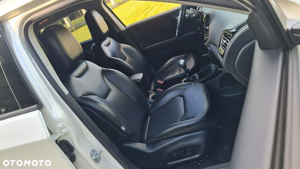 Jeep Compass 1.4 MultiAir Limited - 8