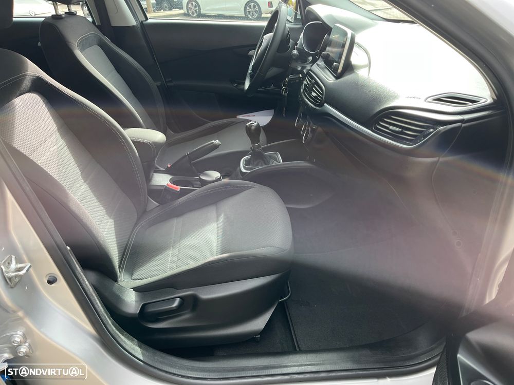 Fiat Tipo 1.3 M-Jet Lounge - 24