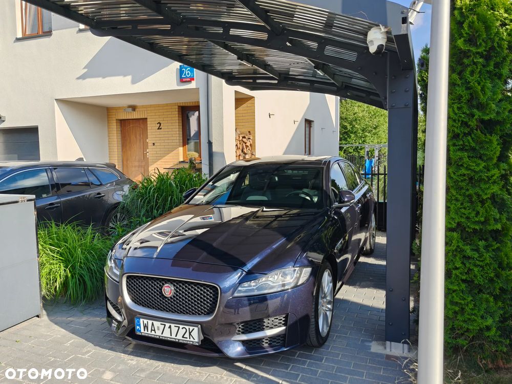 Jaguar XF 2.0 i4D R-Sport - 1