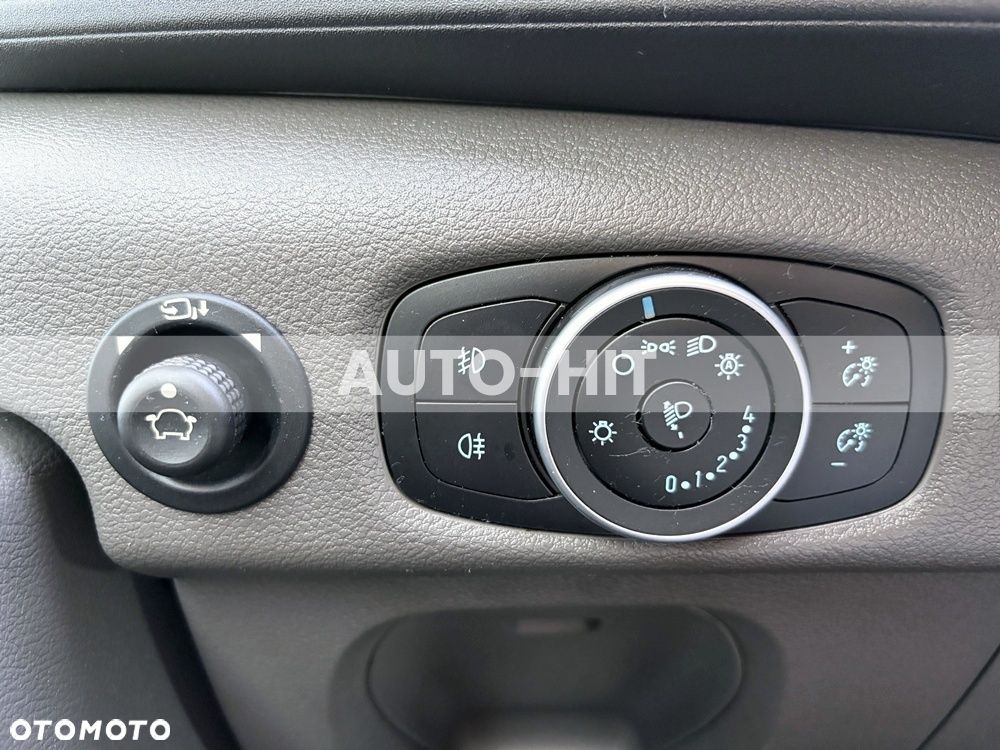 Ford Transit - 29