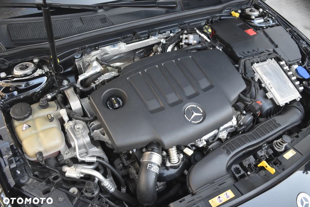 Mercedes-Benz Klasa A 200 CDI (BlueEFFICIENCY) 7G-DCT Style - 12