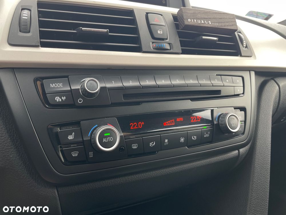 BMW Seria 3 - 17
