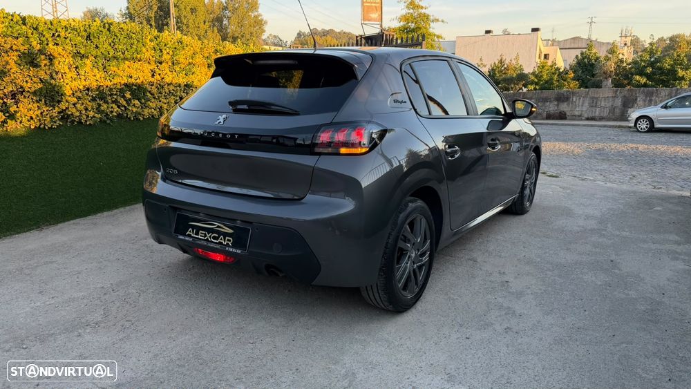 Peugeot 208 PureTech 100 Style - 12