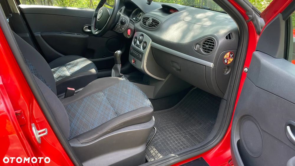 Renault Clio 1.2 16V All Inclusive - 14