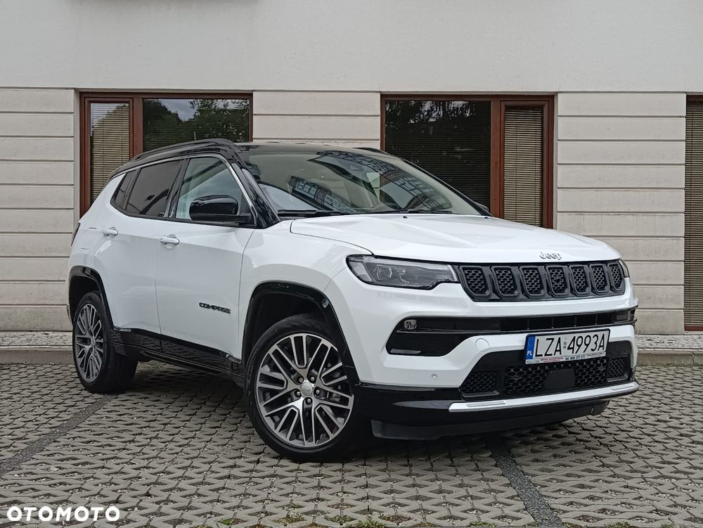Jeep Compass - 1