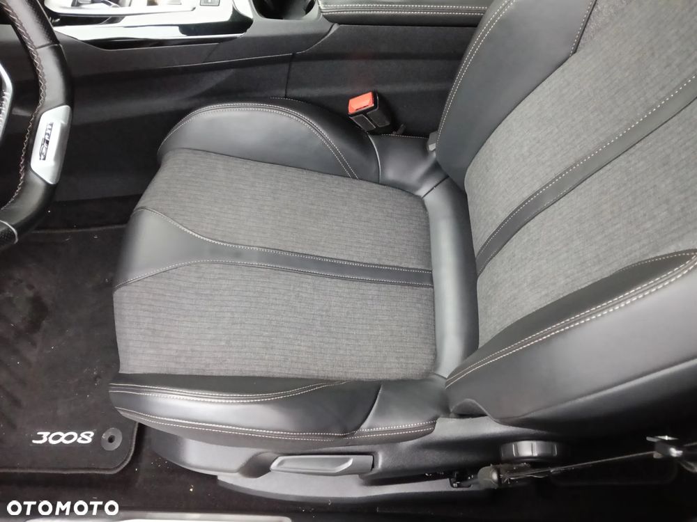 Peugeot 3008 1.6 BlueHDi Crossway S&S EAT6 - 20