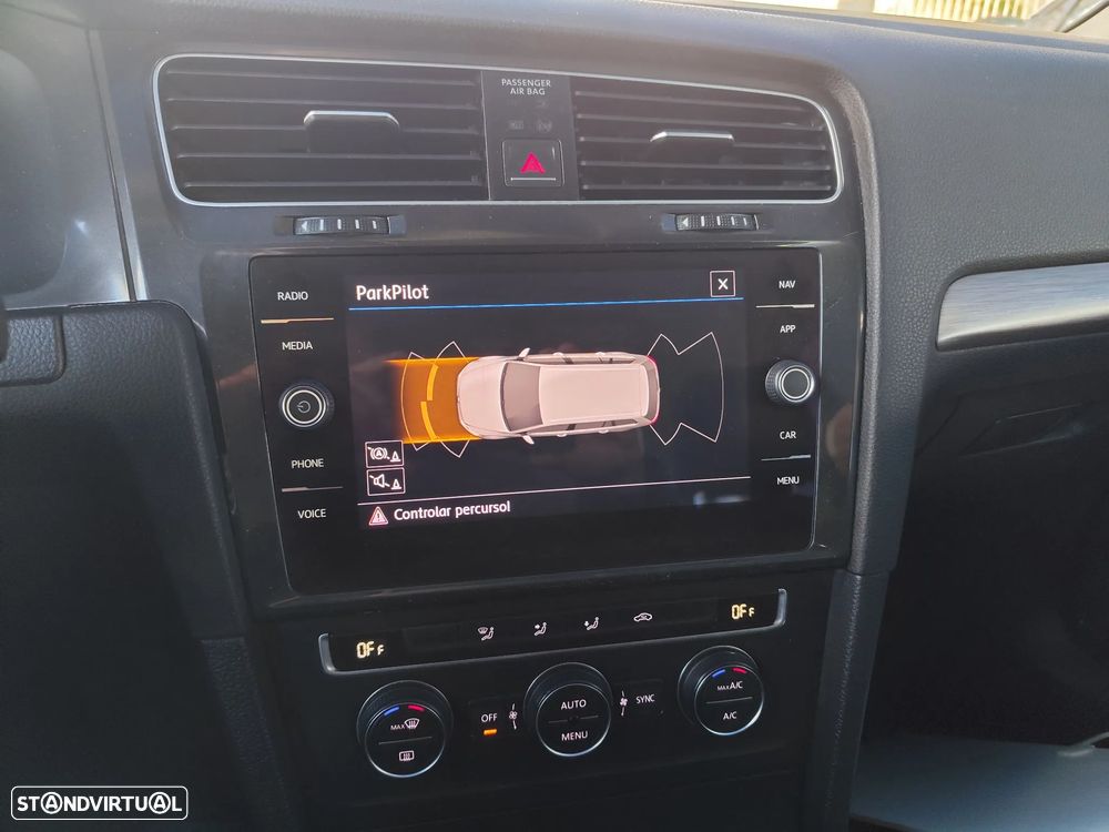 VW Golf Variant 1.6 TDi Confortline - 50