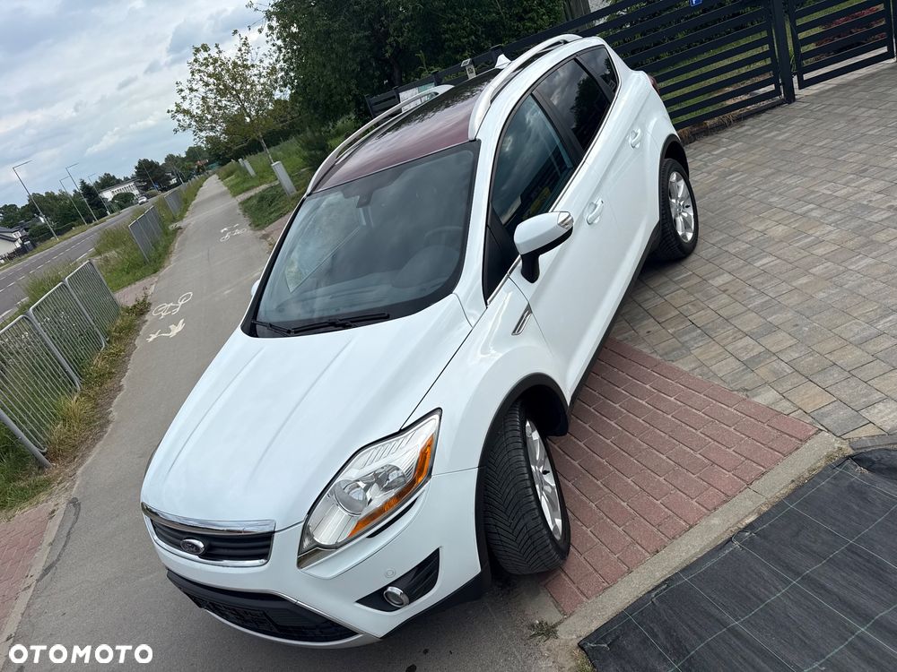 Ford Kuga 2.5 4x4 Titanium - 2