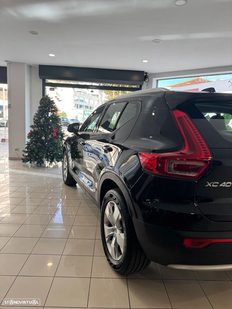 Volvo XC 40 2.0 D3 Momentum - 4