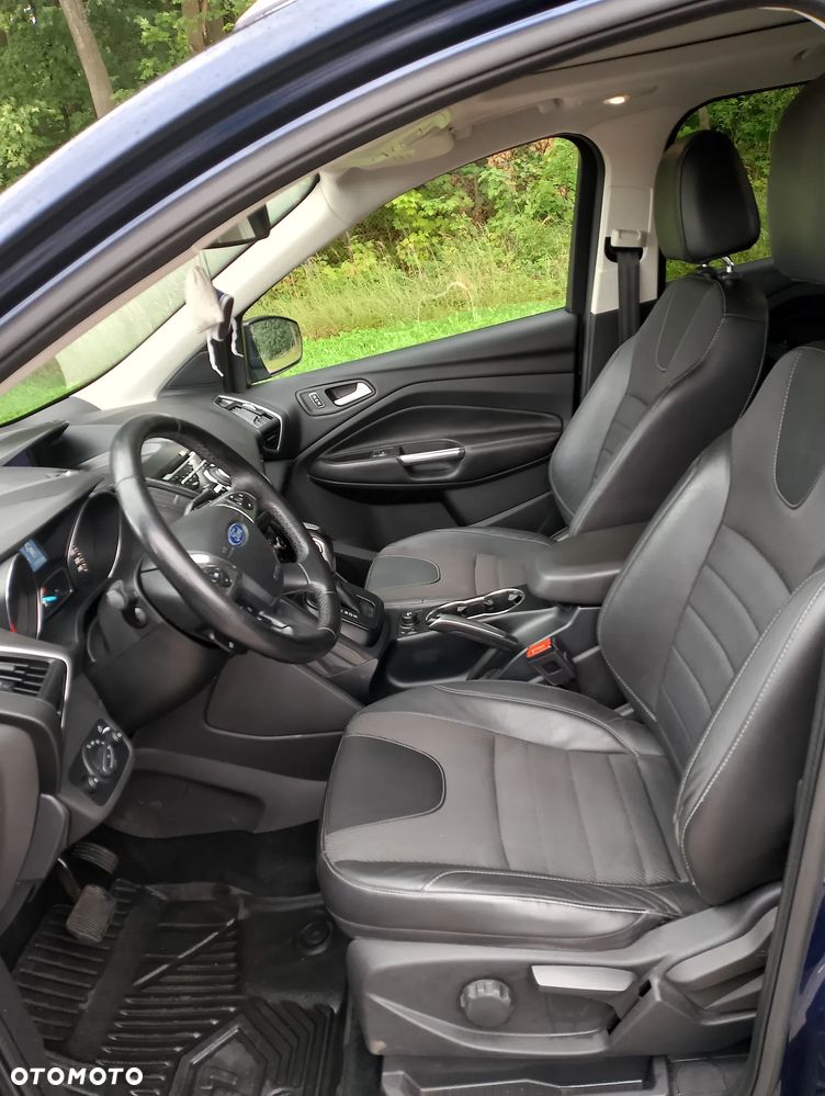 Ford Kuga - 5