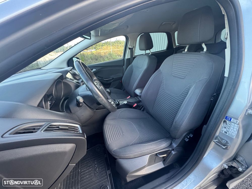 Ford Focus 1.5 TDCi Titanium - 6