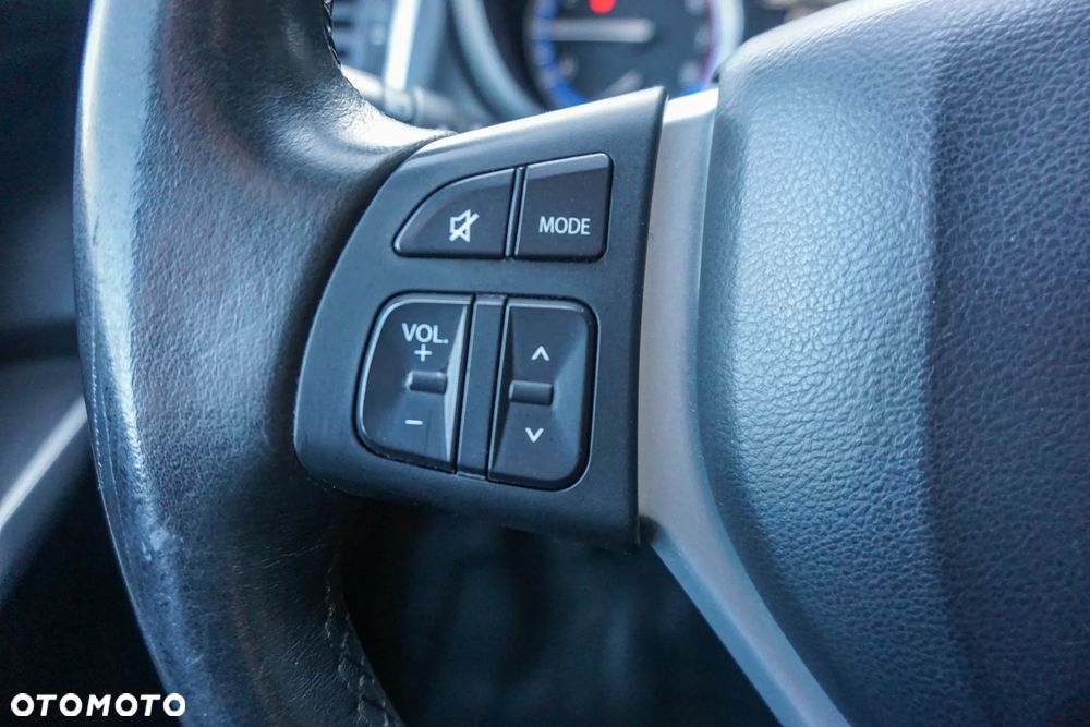 Suzuki SX4 1.6 Premium - 12