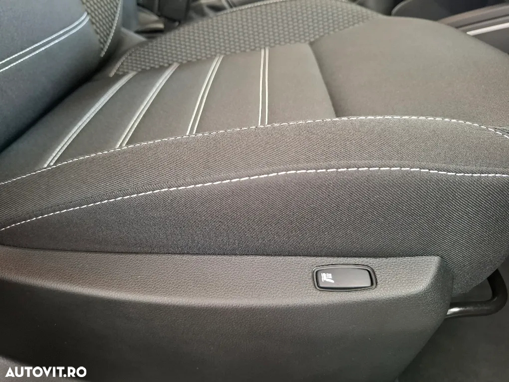 Dacia Duster TCe 150 EDC Journey - 9