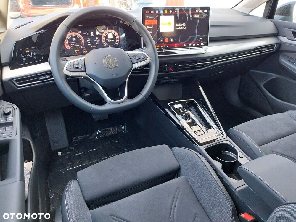 Volkswagen Golf Variant - 15